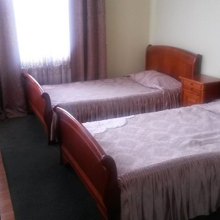Marlen Hotel Rivne Exterior photo