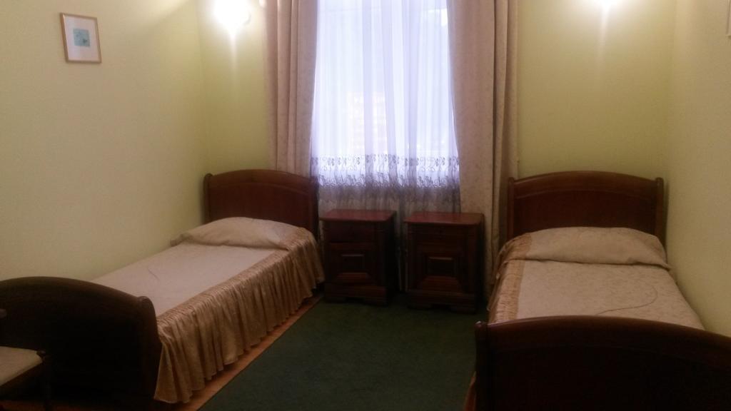 Marlen Hotel Rivne Room photo
